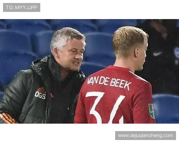 佛罗伦萨主帅皮奥利坚决不辞职将考虑适度调整战术策略